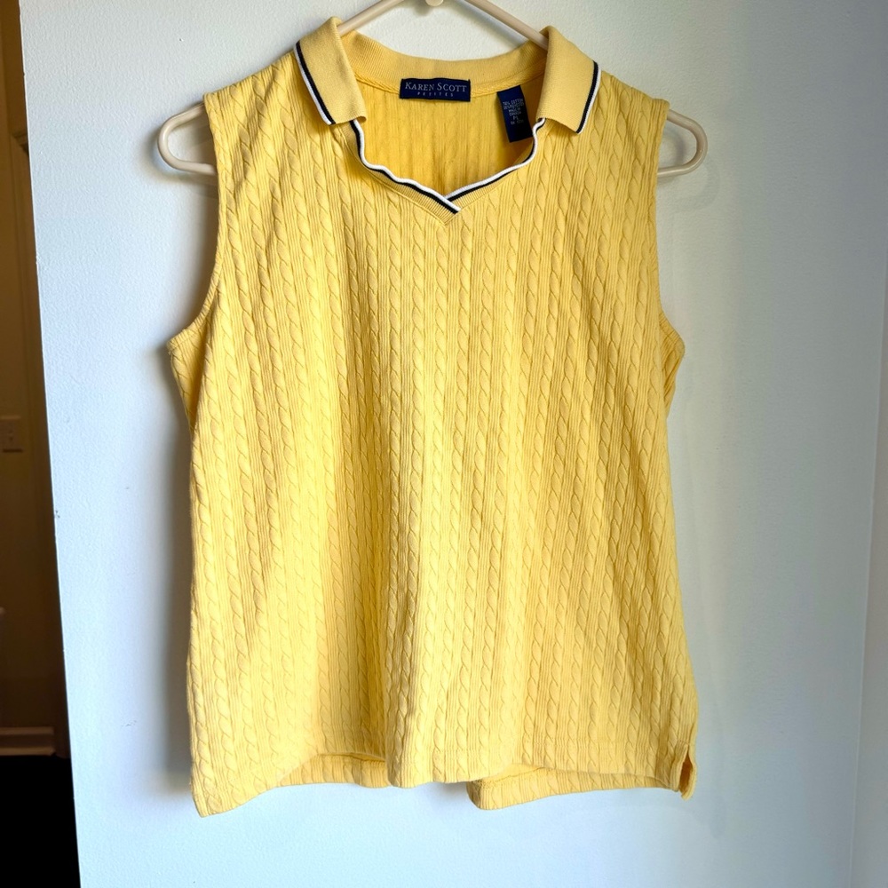 Vintage Karen Scott petite unique yellow sweater 😍